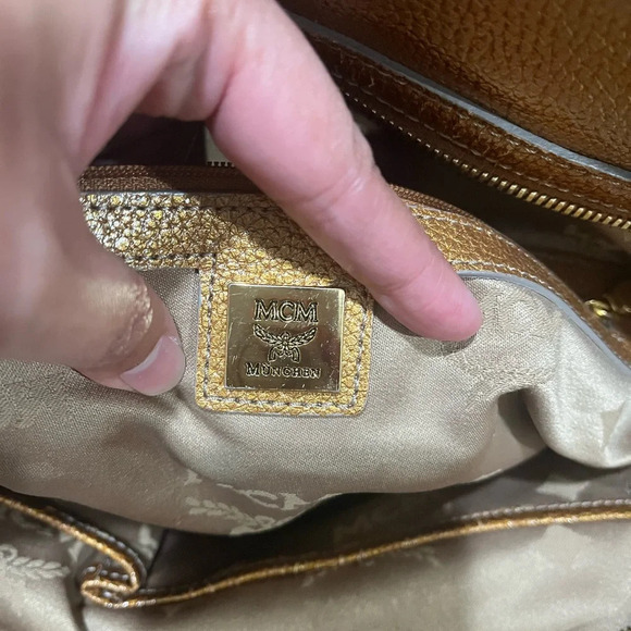 MCM Bag - Picture 13 of 16